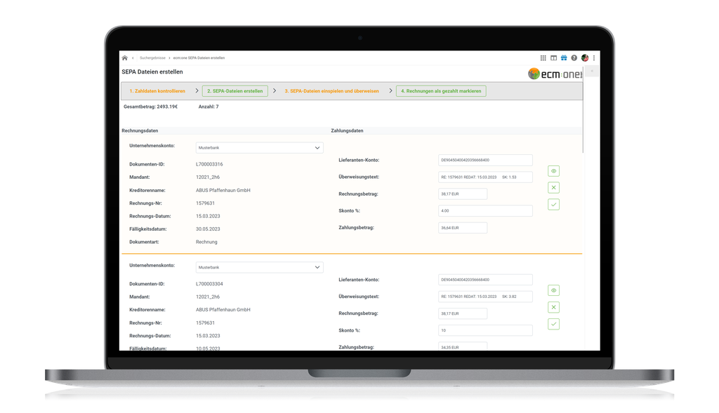 Laptop-Bildschirm, auf dem eine Oberfläche zur Erstellung einer SEPA-Datei mit Zahlungsdetails, Belegnummern und Rechnungsinformationen angezeigt wird.