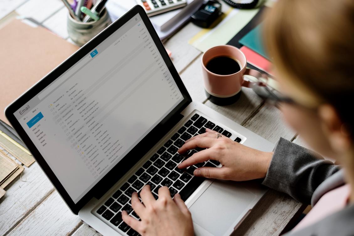 Email-management-habits-that-guarantee-less-time-in-your-inbox