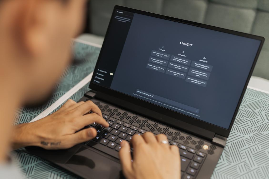 6 ways you can use ChatGPT as an accountant now