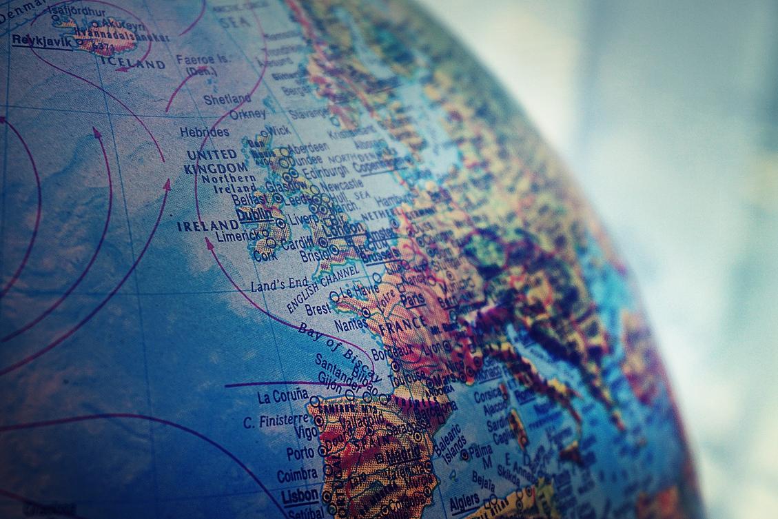 Which country do the most progressive accounting firms come from?