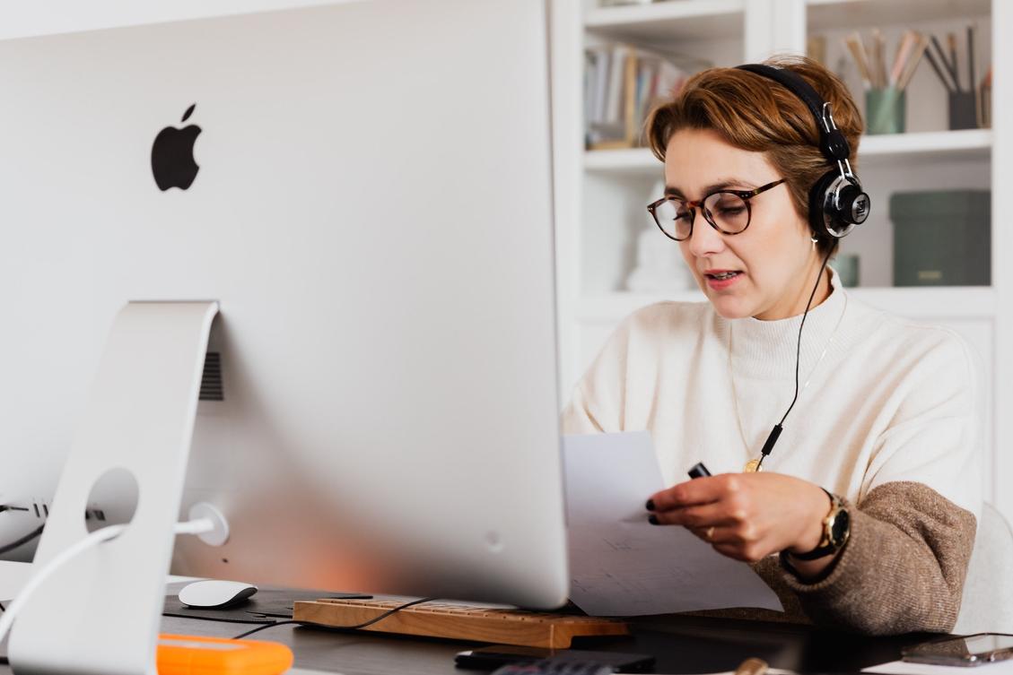 Online client meetings: The right way vs. the wrong way