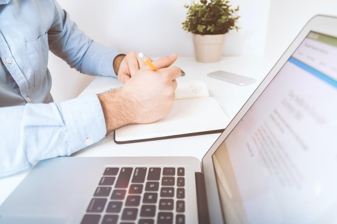 Why more screen time at work is actually making you less efficient