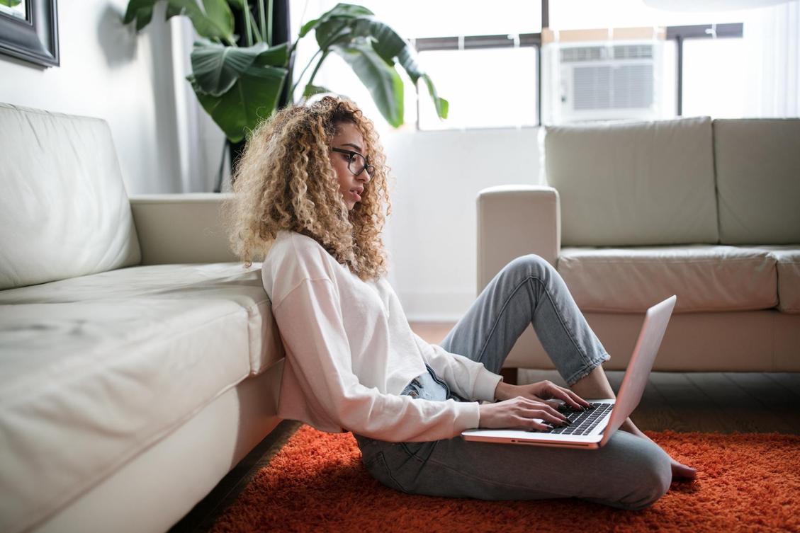 How to overcome feelings of isolation when working remotely