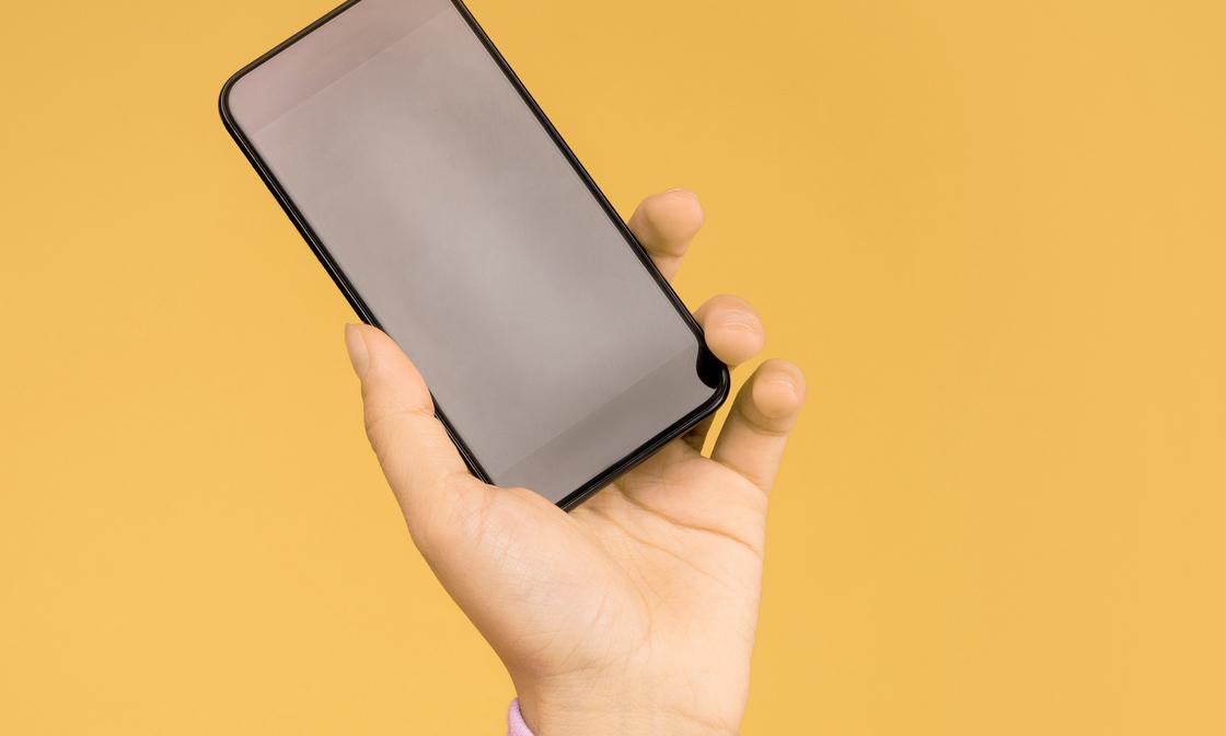 The harm of immediate response expectations