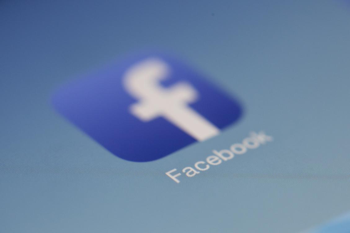 Gain-new-clients-with-Facebook