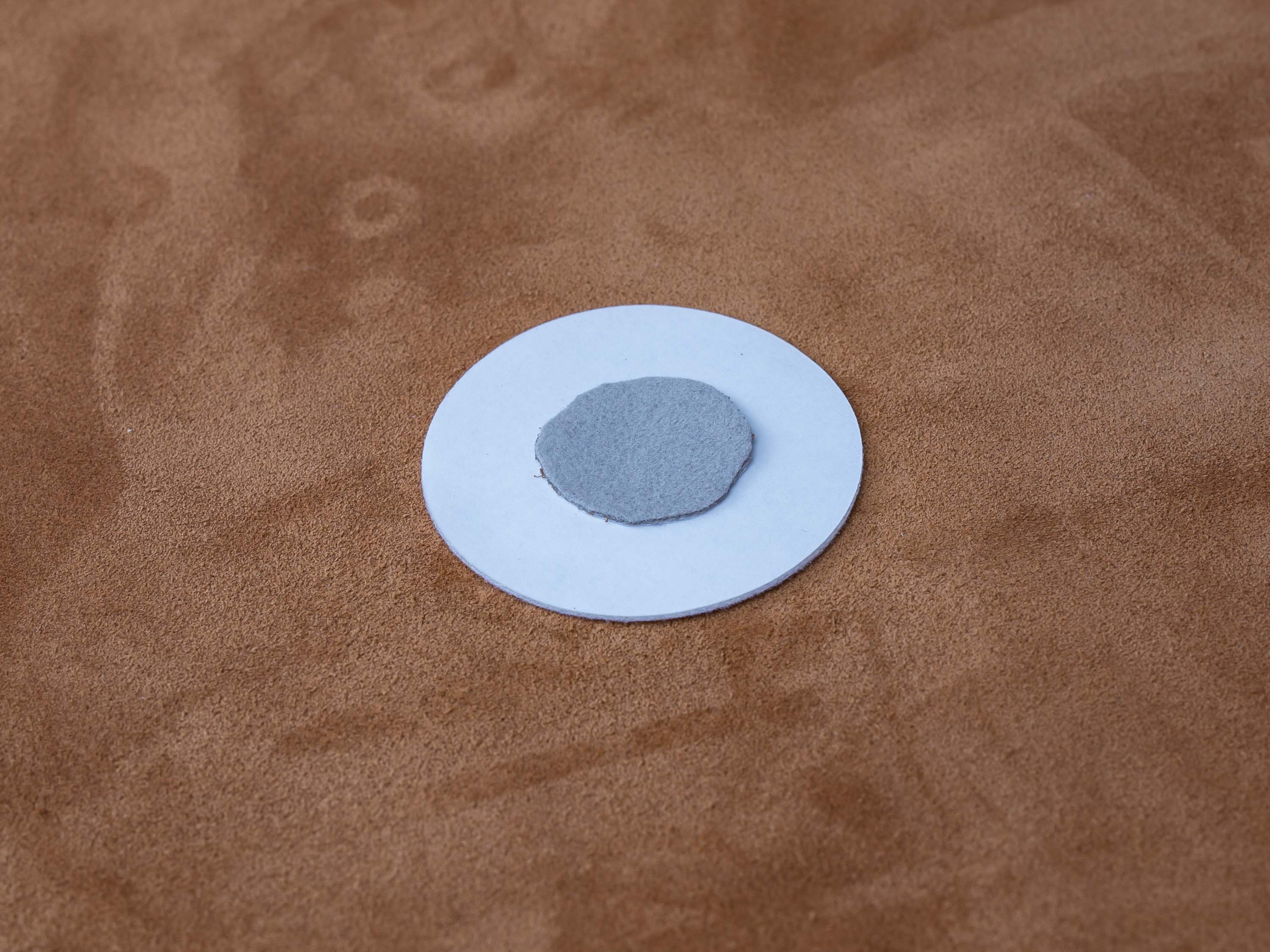 Guide - Fix holes in shoes with repair patches | Skolyx