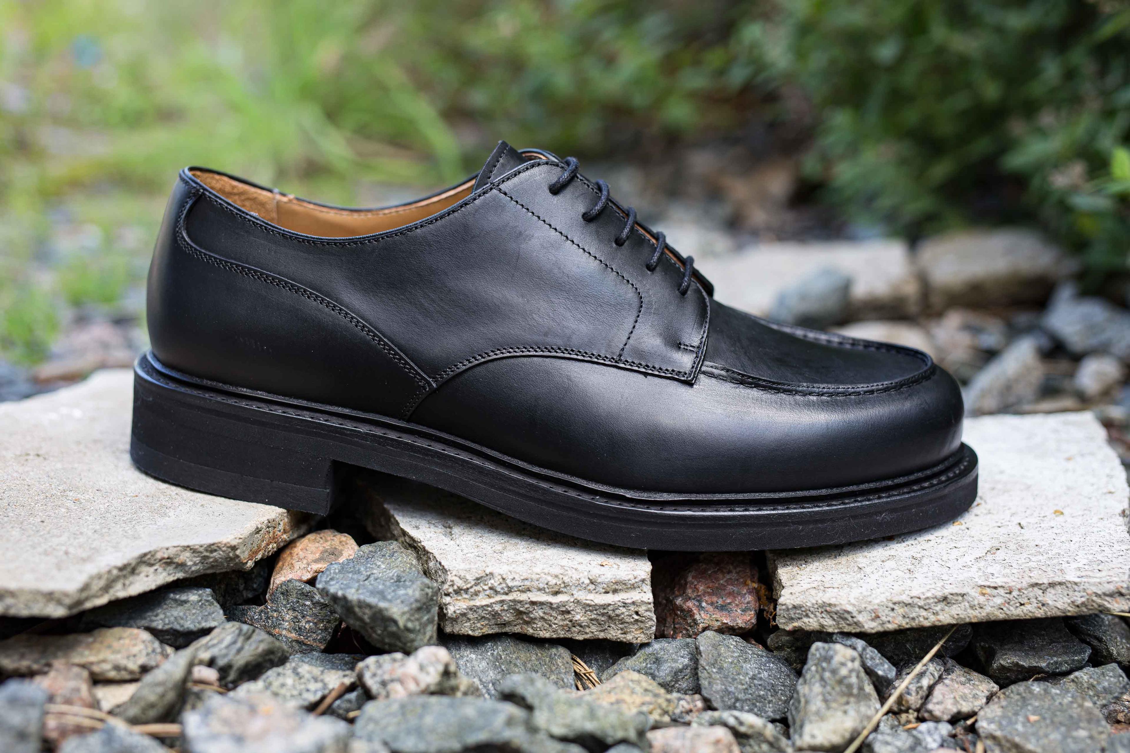 Yanko apron derby black chromex