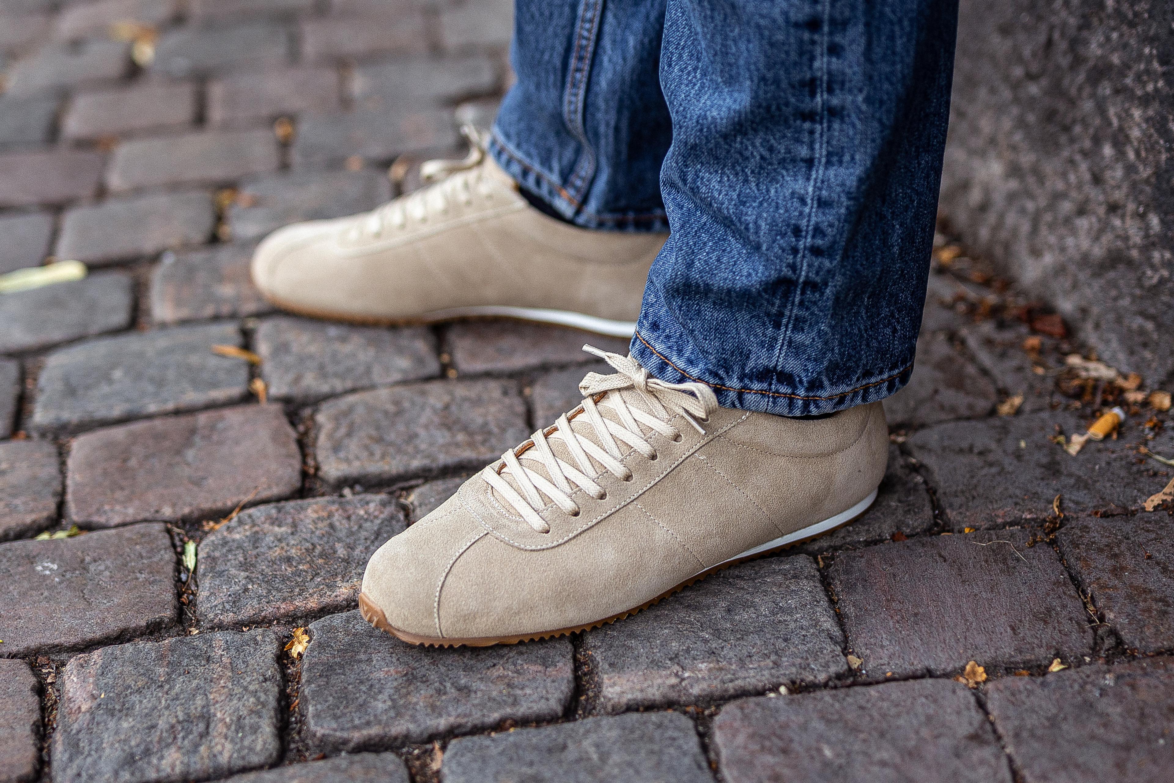 Low trainer