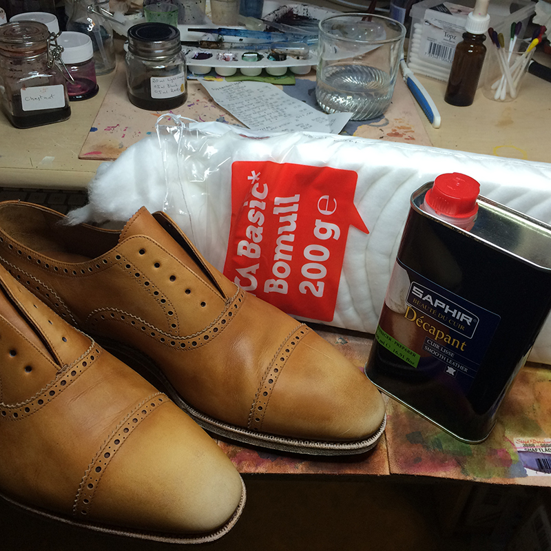 Hand painting with leather dye - Skolyx
