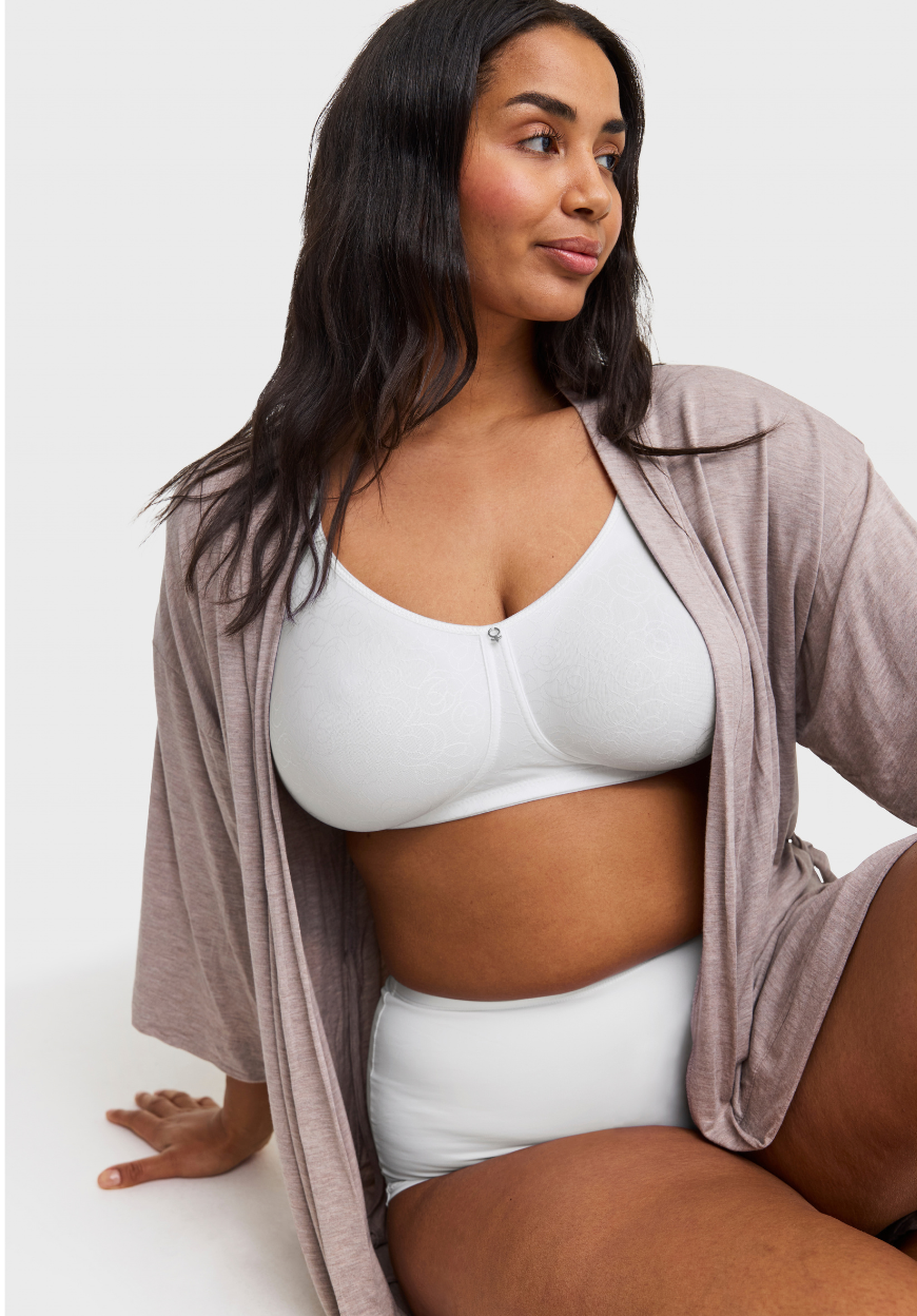 women in swegmarks bra - lovely agnes white
