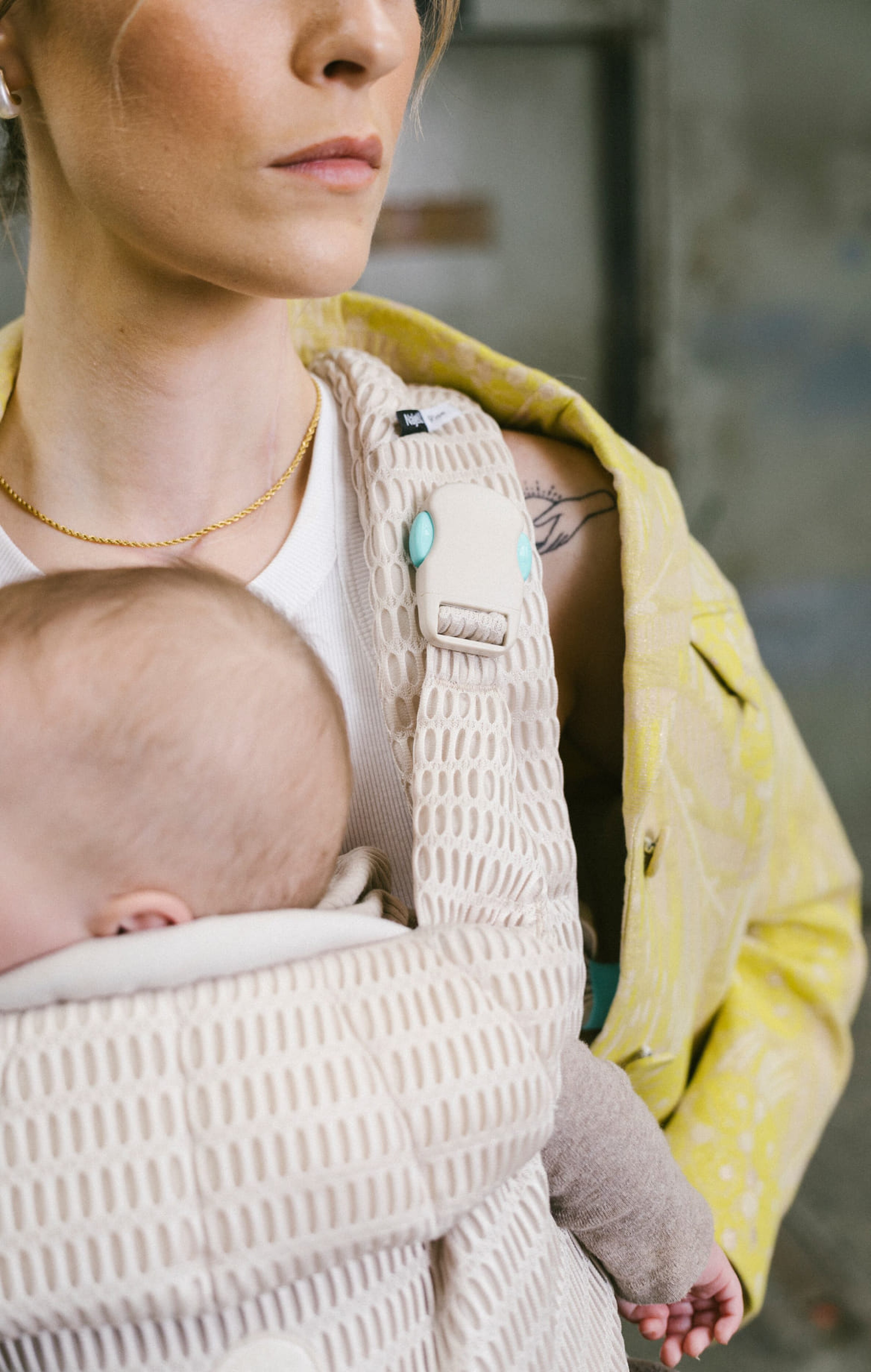 Najell Rise Baby Carrier in Almond Beige