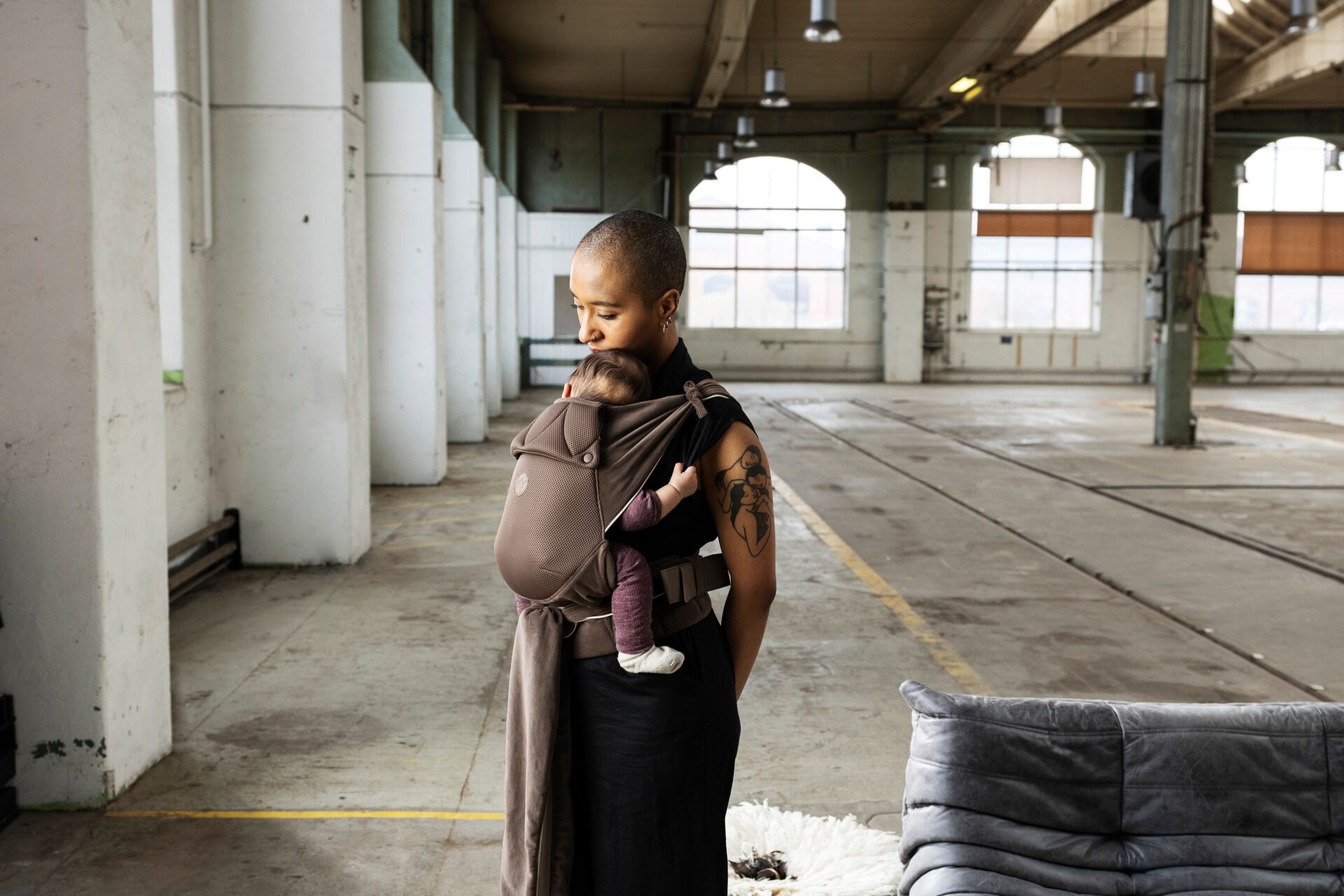 what-if-you-want-something-between-a-wrap-and-a-baby-carrier-