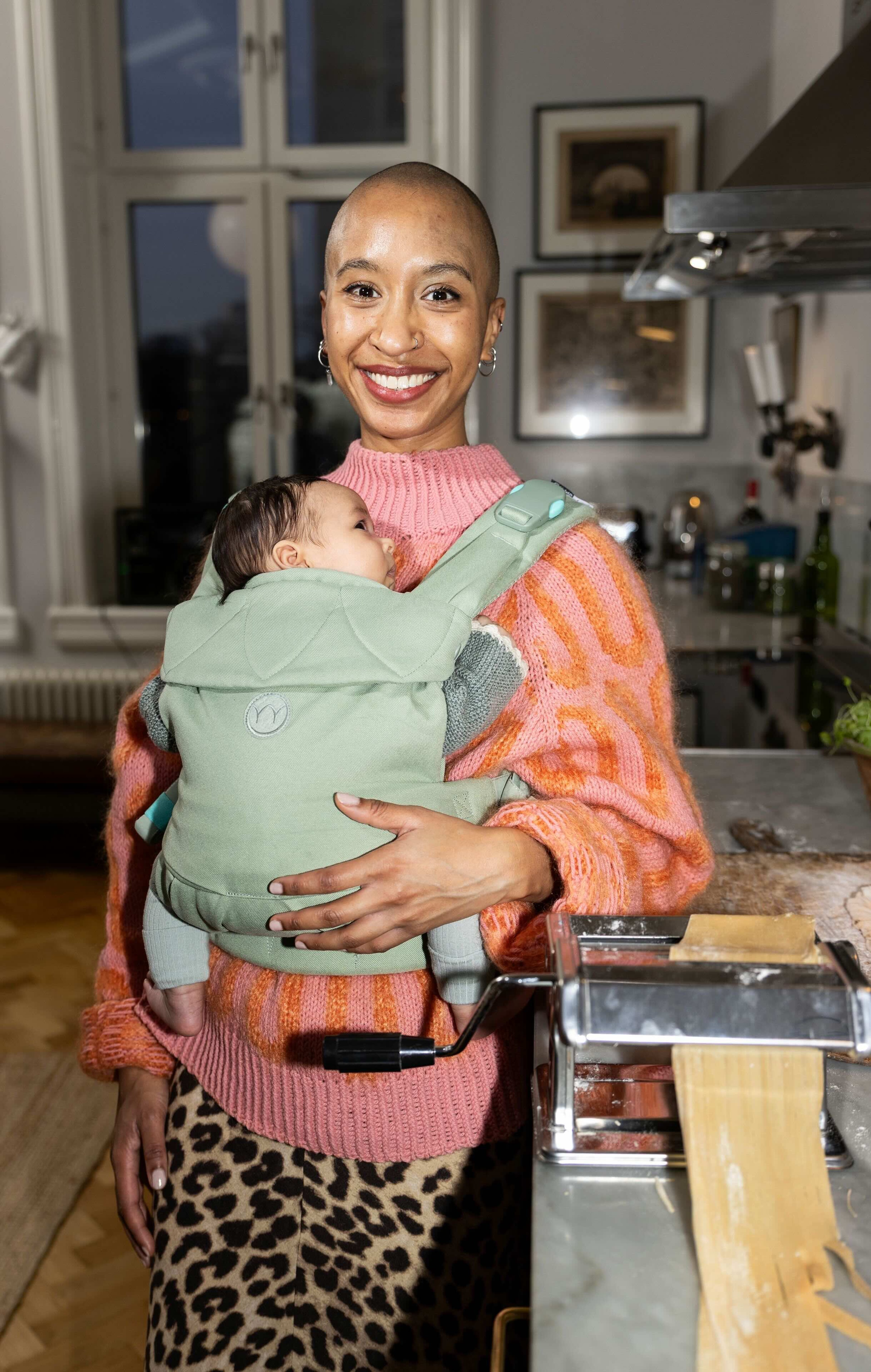 Najell Easy Vol. 2 baby carrier in Honey Beige