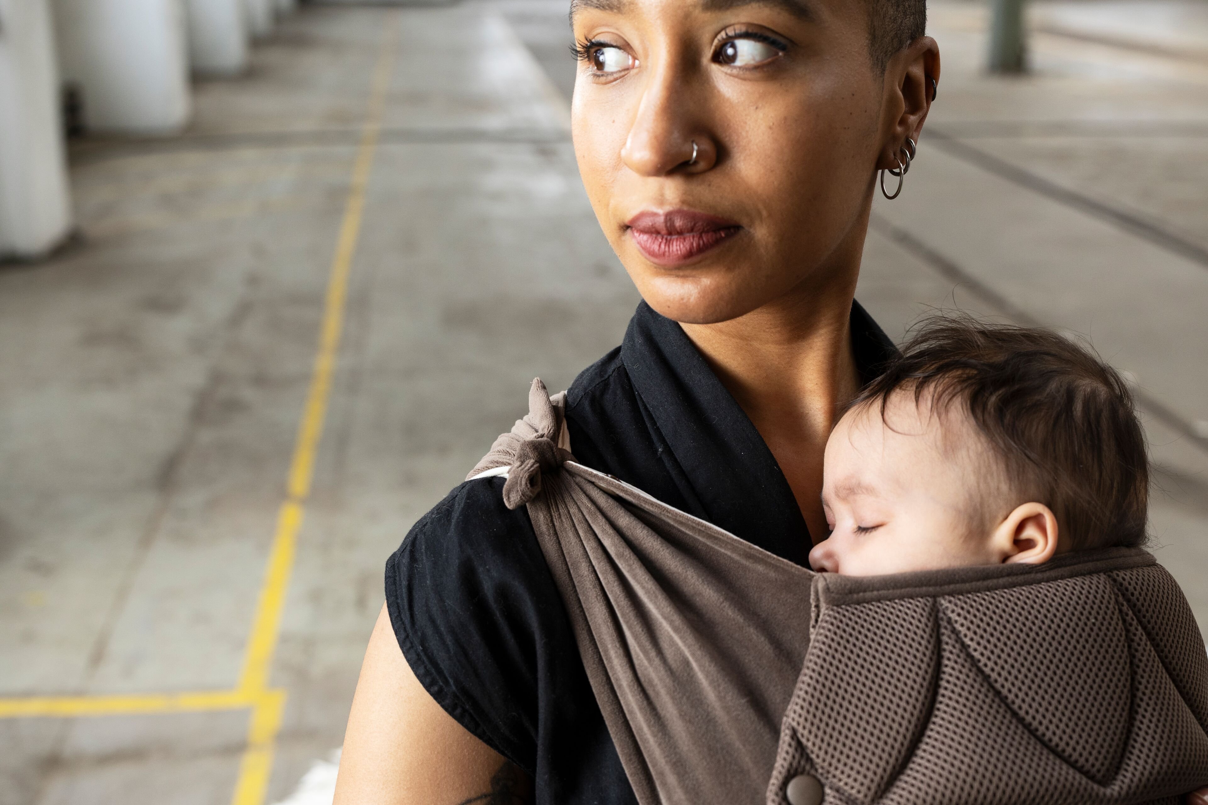 Benefits of Baby wearing- For the parents