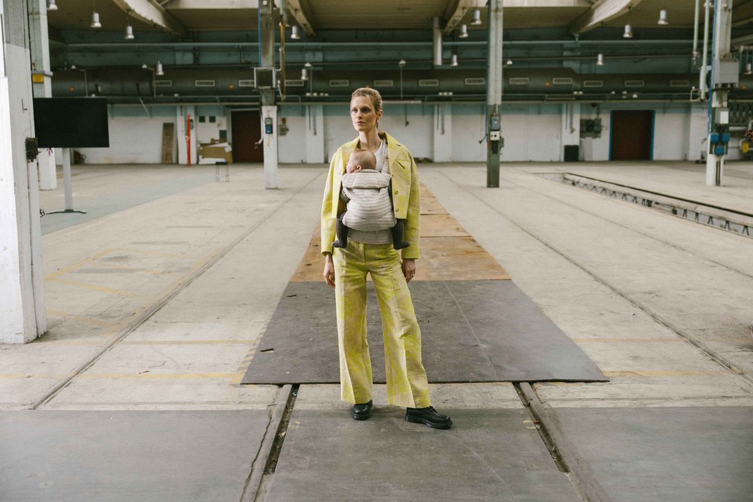 Najell Rise in Almond Beige