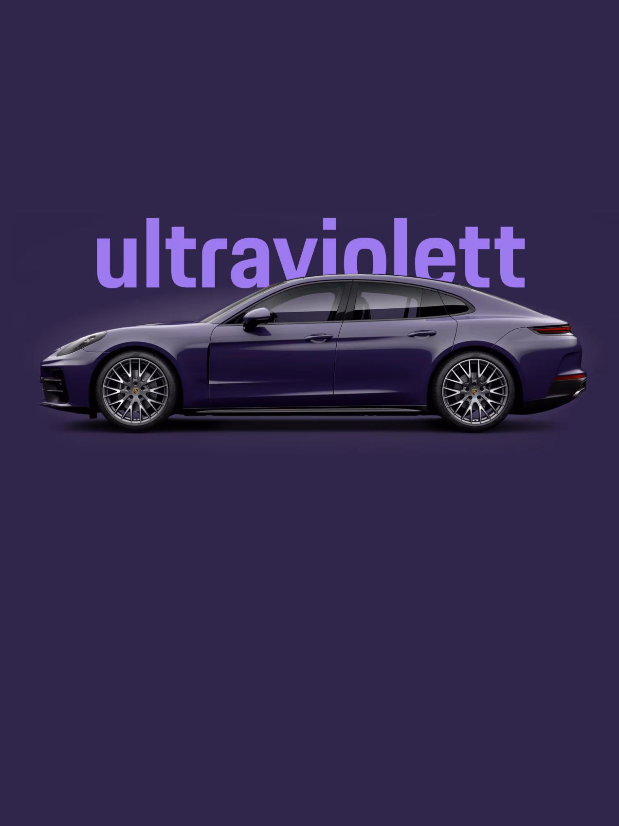 Porsche Panamera in Ultraviolett, einer Exterieurfarbe der Porsche Exclusive Manufaktur, in Seitenansicht / im Profil.