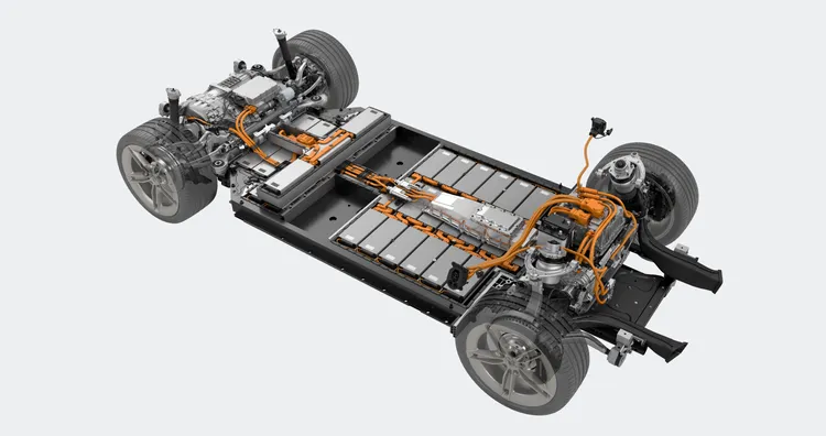 Grafik der Lade-Architektur im Porsche Taycan Turbo GT mit Weissach-Paket.
