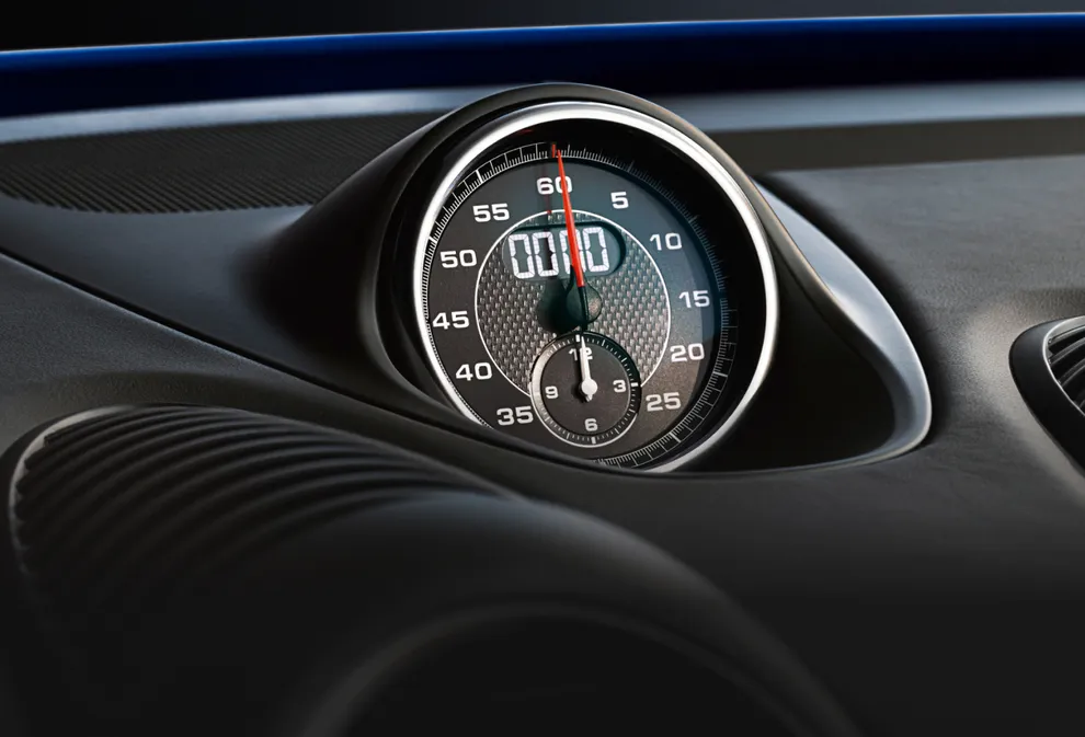 Porsche 718 Cayman Interieur: Detailansicht der Sport Chrono Stoppuhr aus dem Sport Chrono Paket.