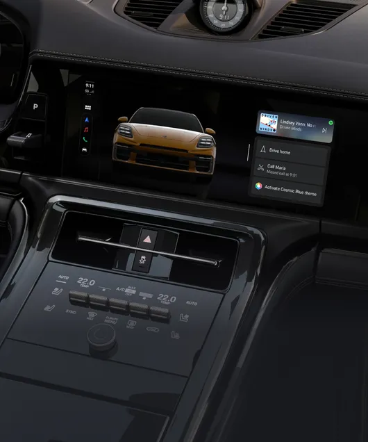 Interior del Porsche Panamera Turbo E-Hybrid: vista del puesto de conducción.