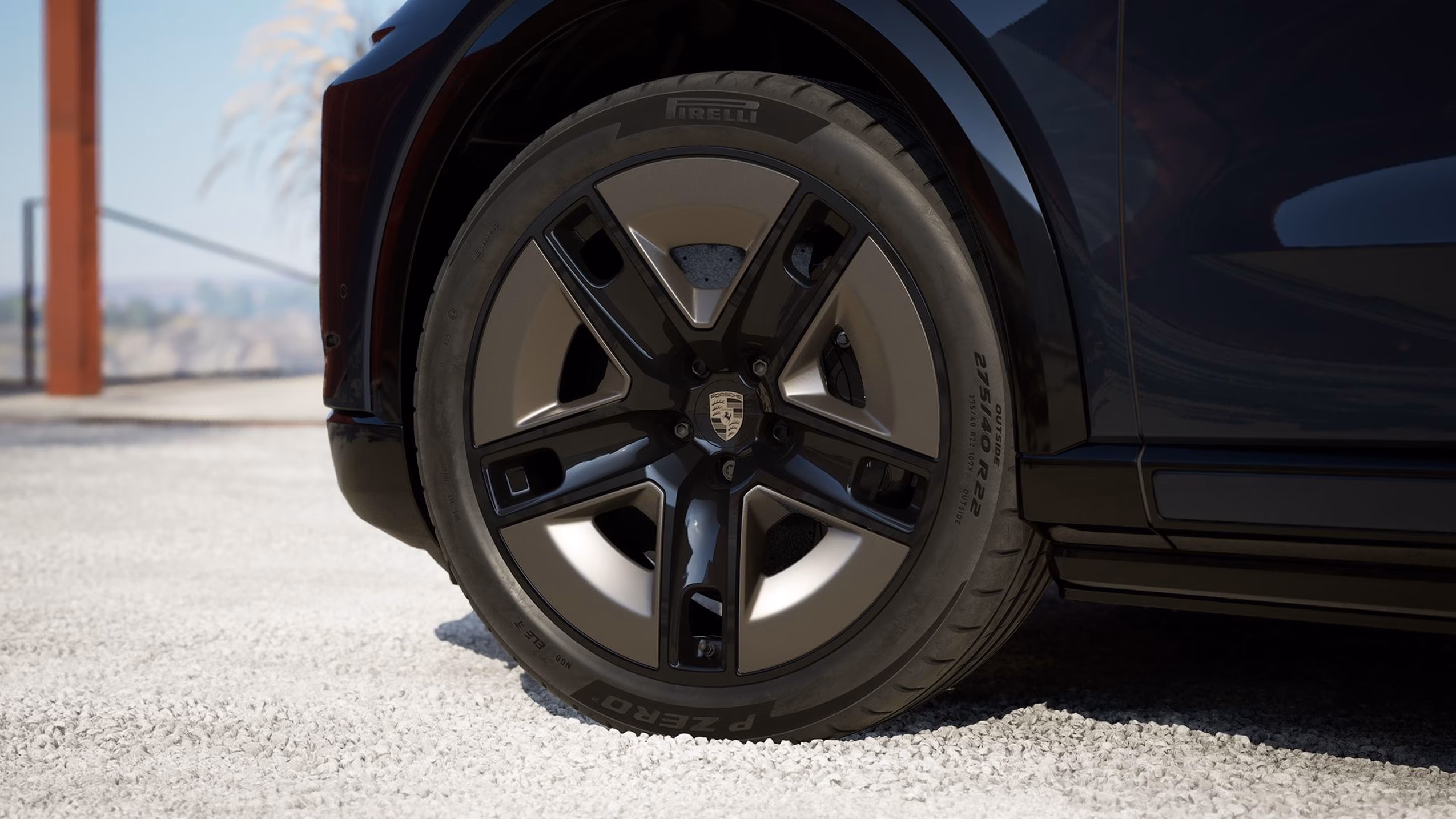 Porsche Cayenne Coupé Electric, angepasst von der Porsche Exclusive Manufaktur. Detailansicht 1.