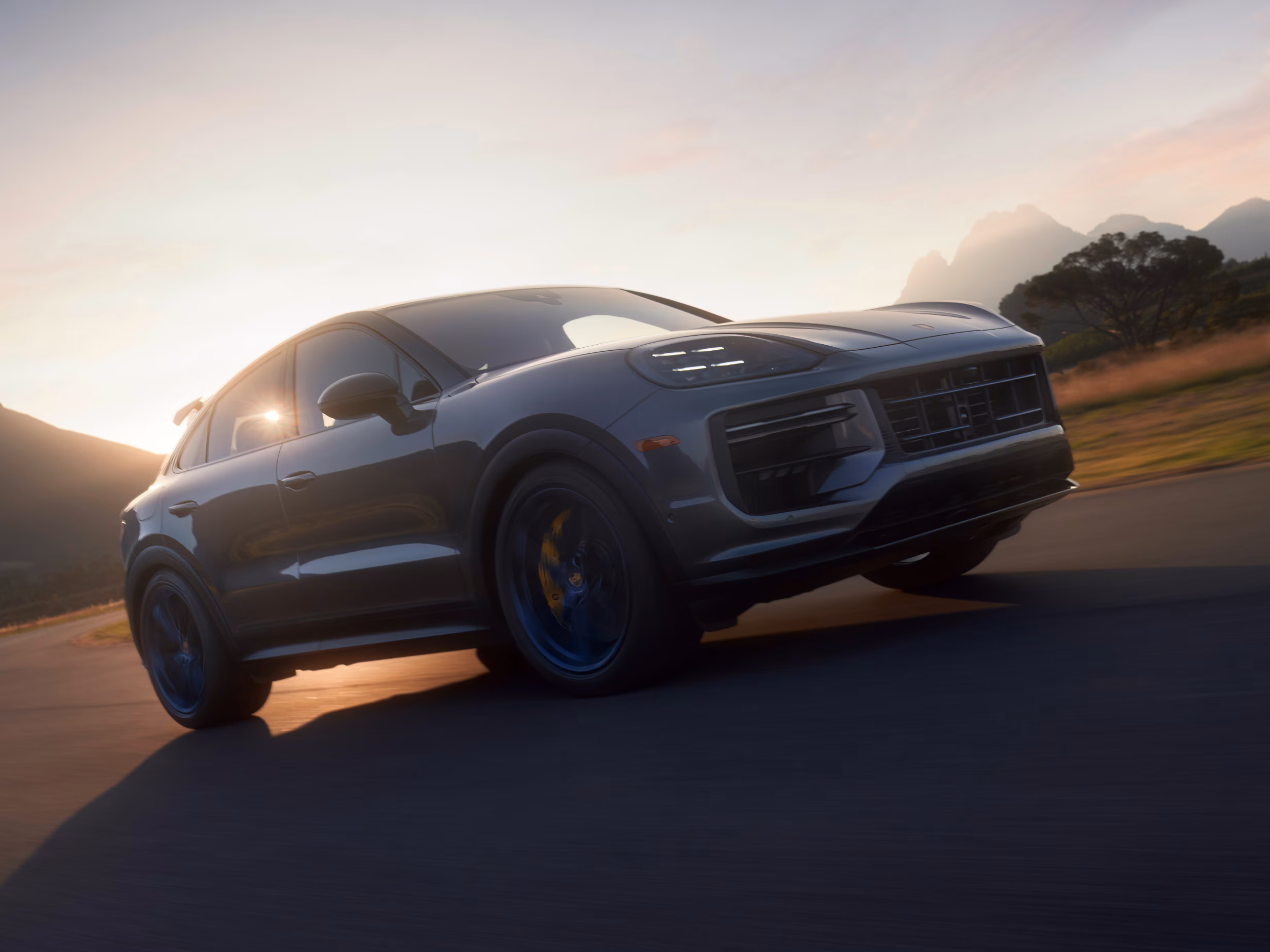 Porsche Cayenne Turbo GT in Quarzite Grey Metallic. Side view / profile view.