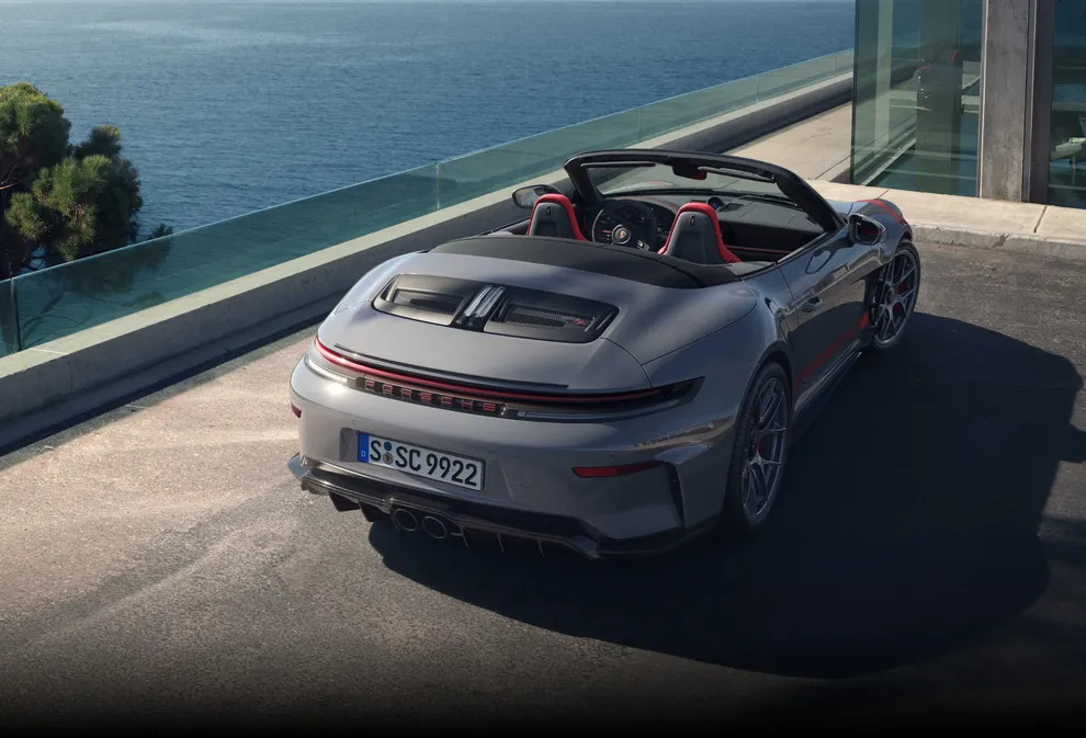 Side view of a Porsche 911 GT3 S/C in Slate Grey Neo with Street Style package.