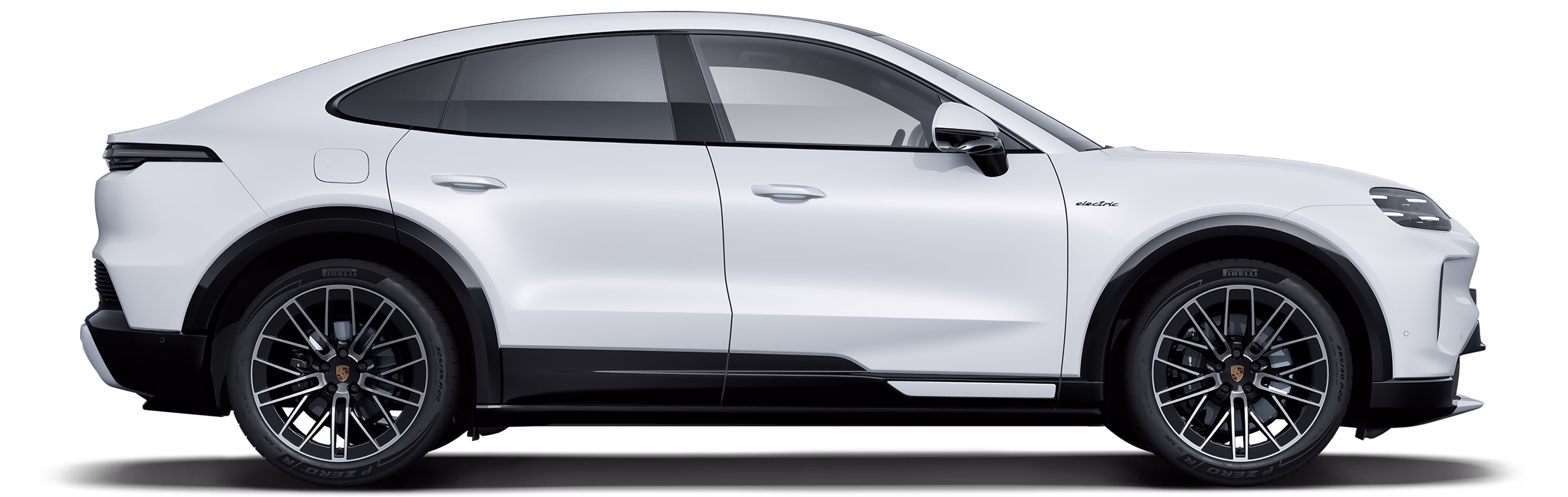 Side view of the Porsche Cayenne S Coupé Electric in Carrara White Metallic.