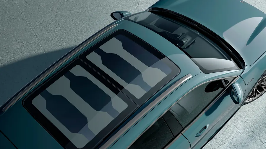 View from above of the Panoramic Roof with Variable Light Control on a Porsche Cayenne.