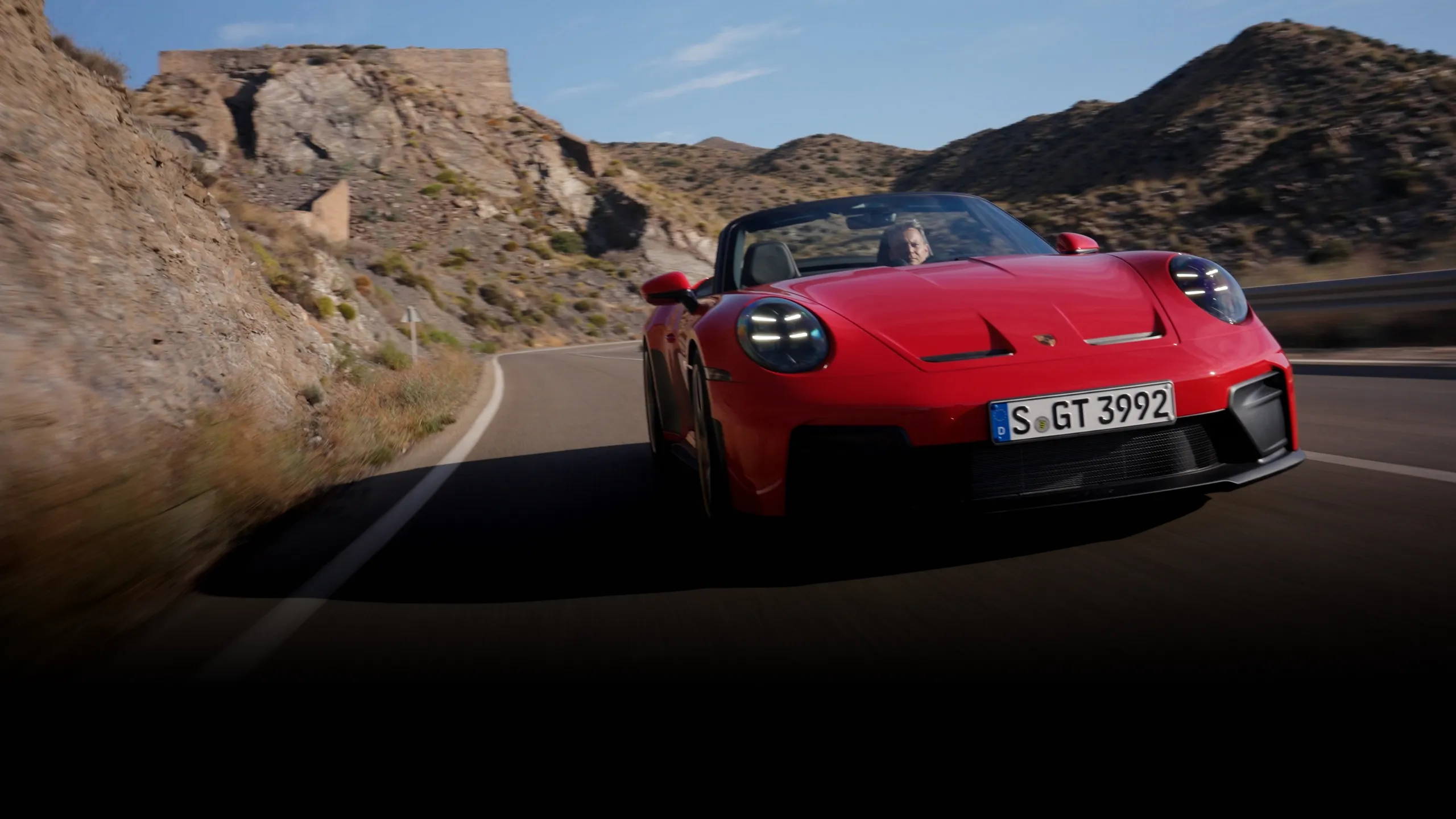 Highlight features of the Porsche 911 GT3 S/C.