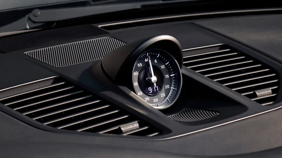 Interior of the Porsche 911 Carrera GTS Cabriolet. Detailed view of the stopwatch of the Sport Chrono Package.