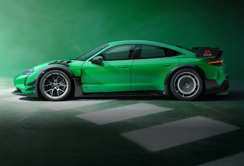 View of the side of the Porsche Taycan Turbo GT with Weissach Package and Manthey Kit.
