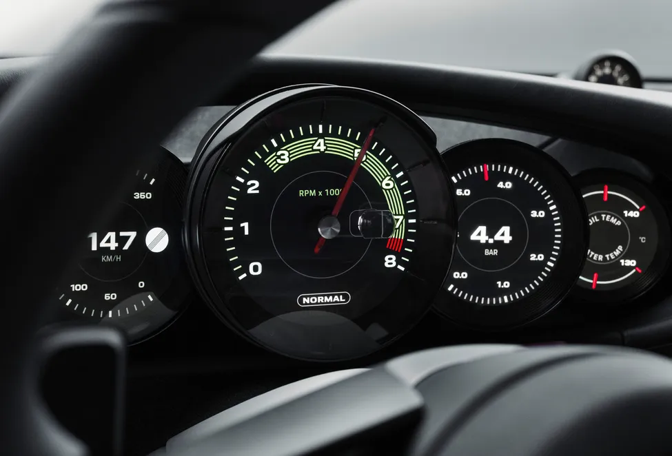 Display des Porsche Mission S.