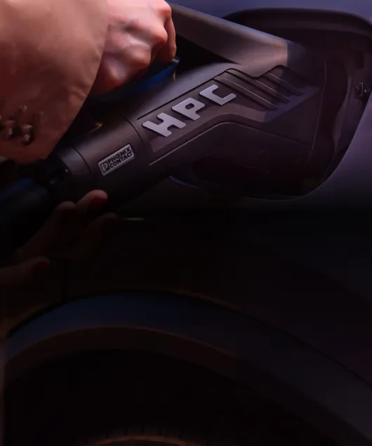 Porsche Macan Turbo charging.