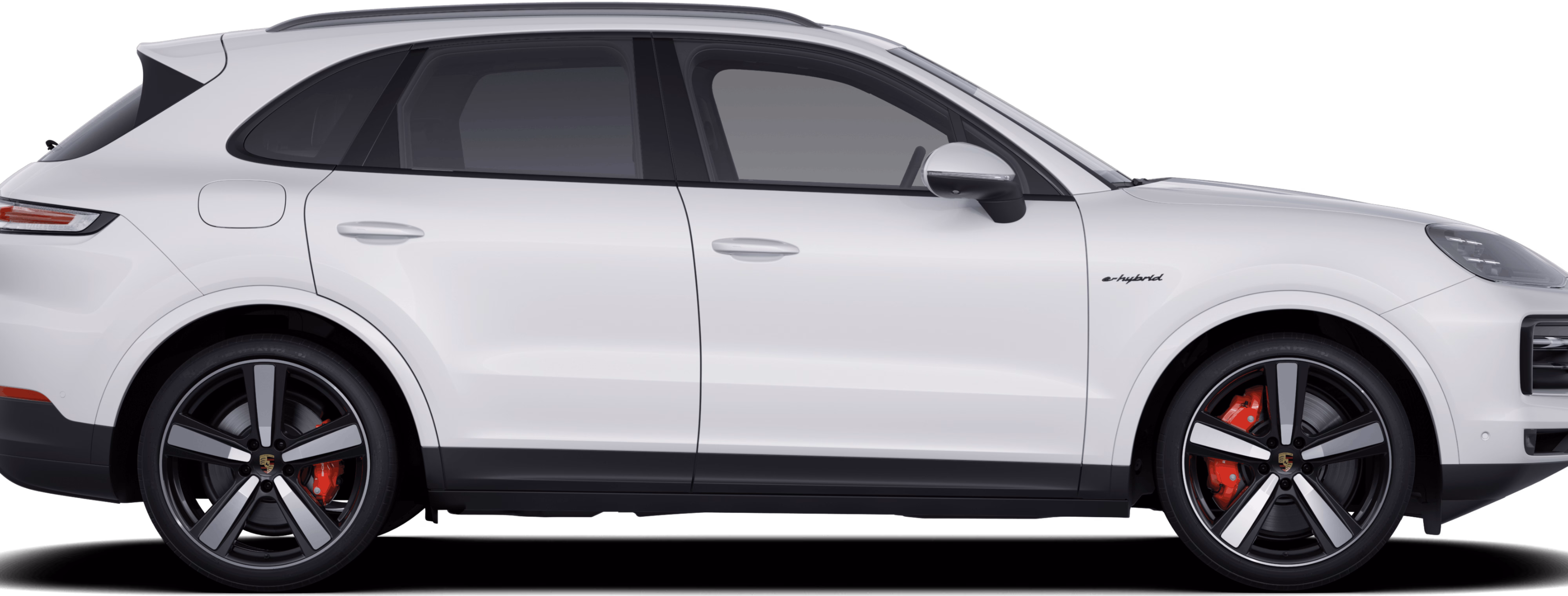Vue latérale / profil d’un Porsche Cayenne S E-Hybrid peint en Blanc Carrara métallisé.