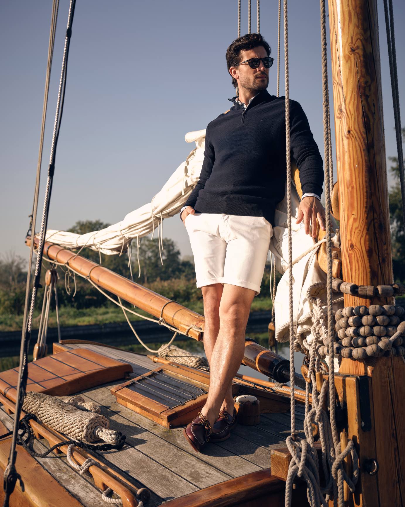 Campbell SS26 Collectie. Model met outfit.