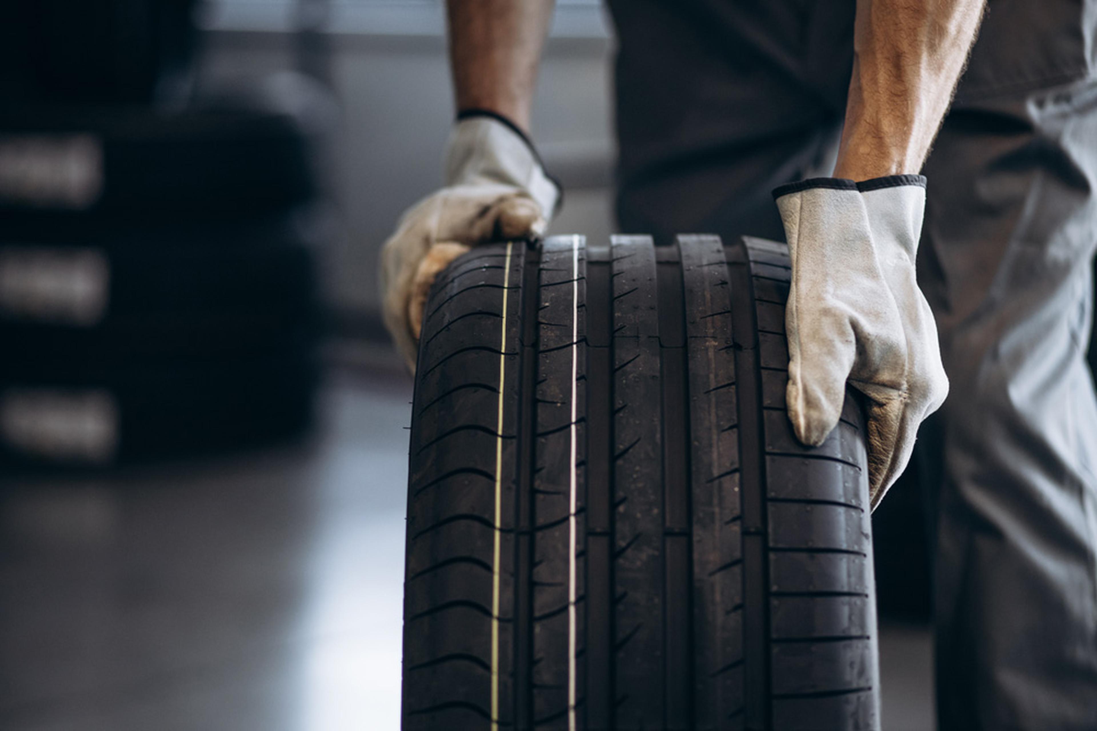 Tyre fitting.