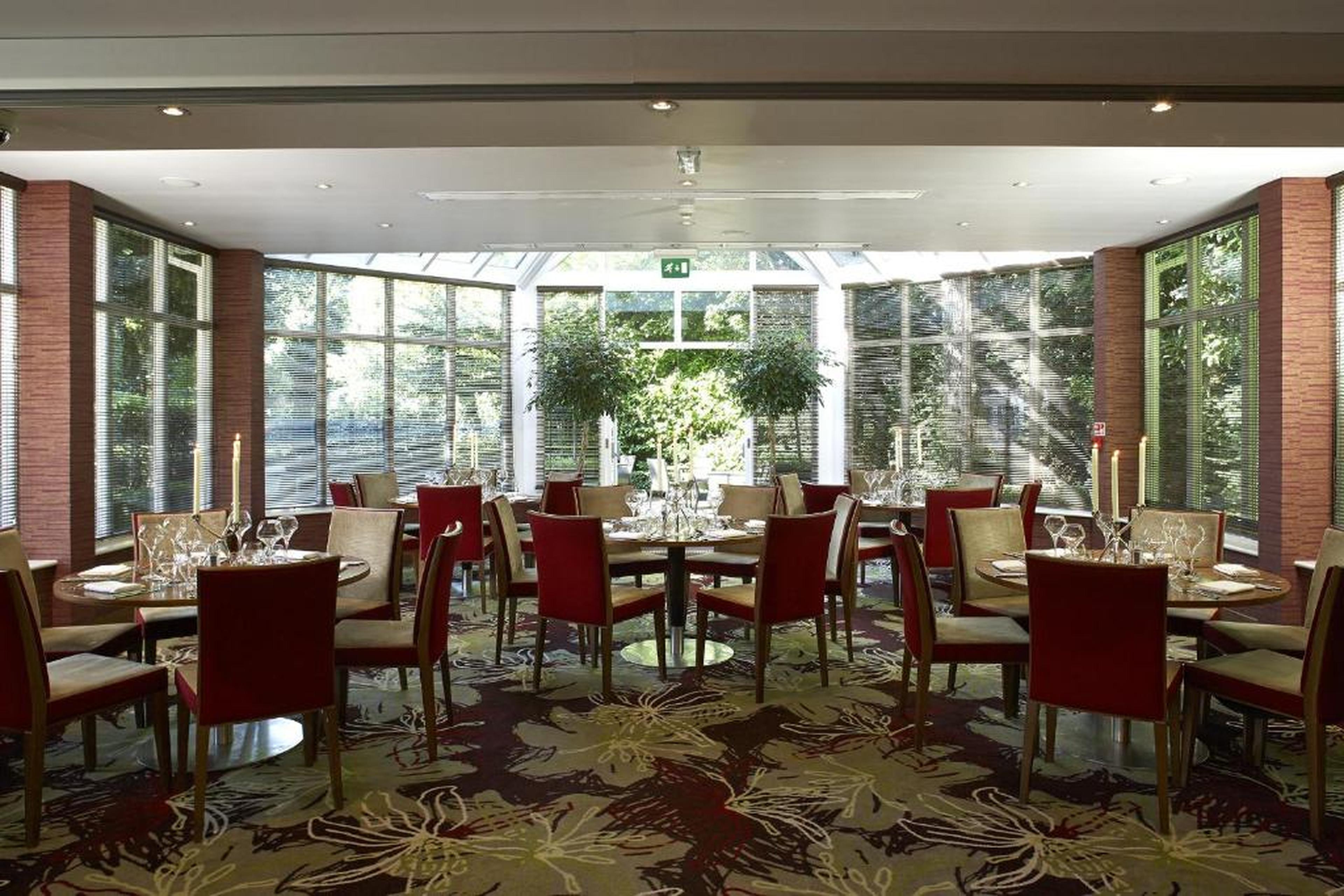 Bull hotel restaurant
