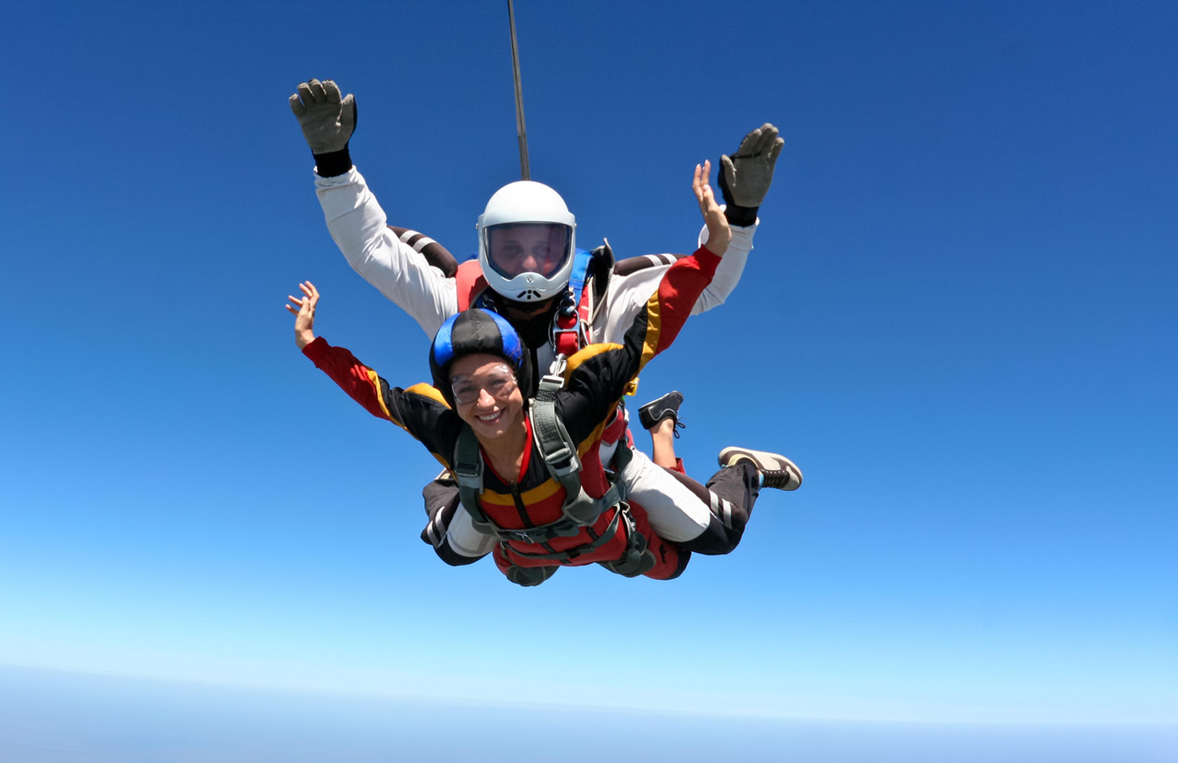 Skydiving experience with Virgin Experience days