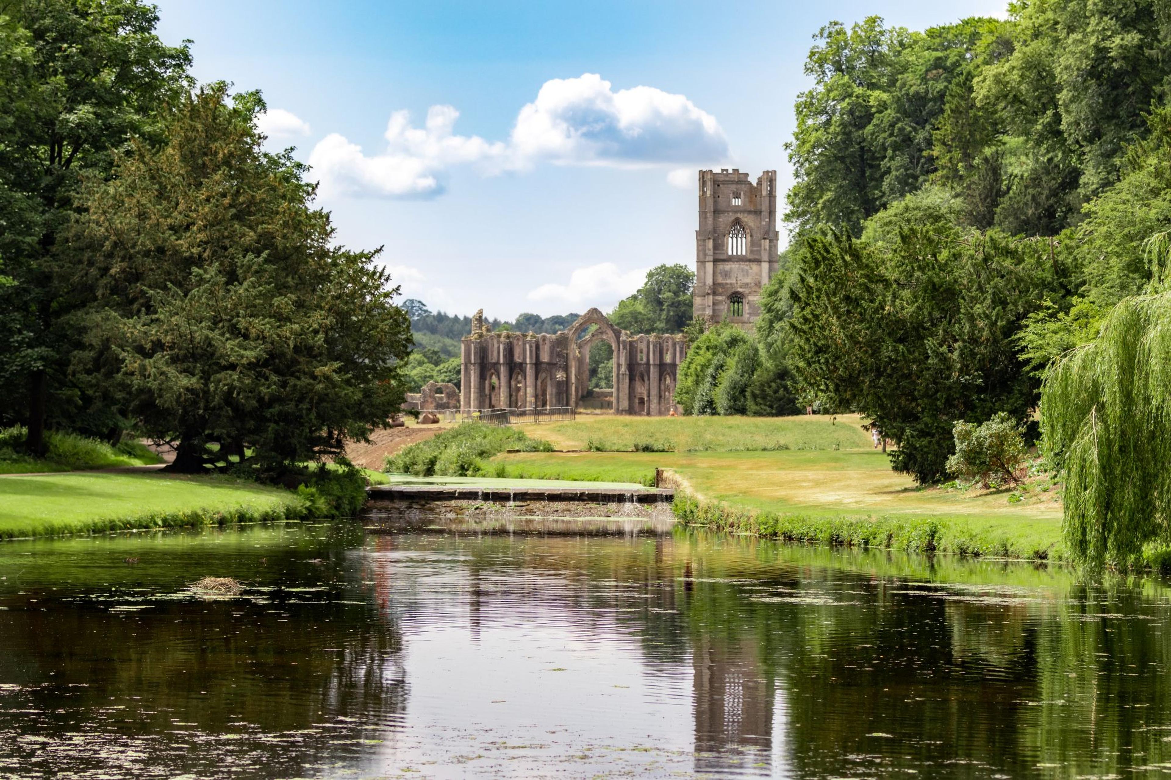 Fountains abbey ruins