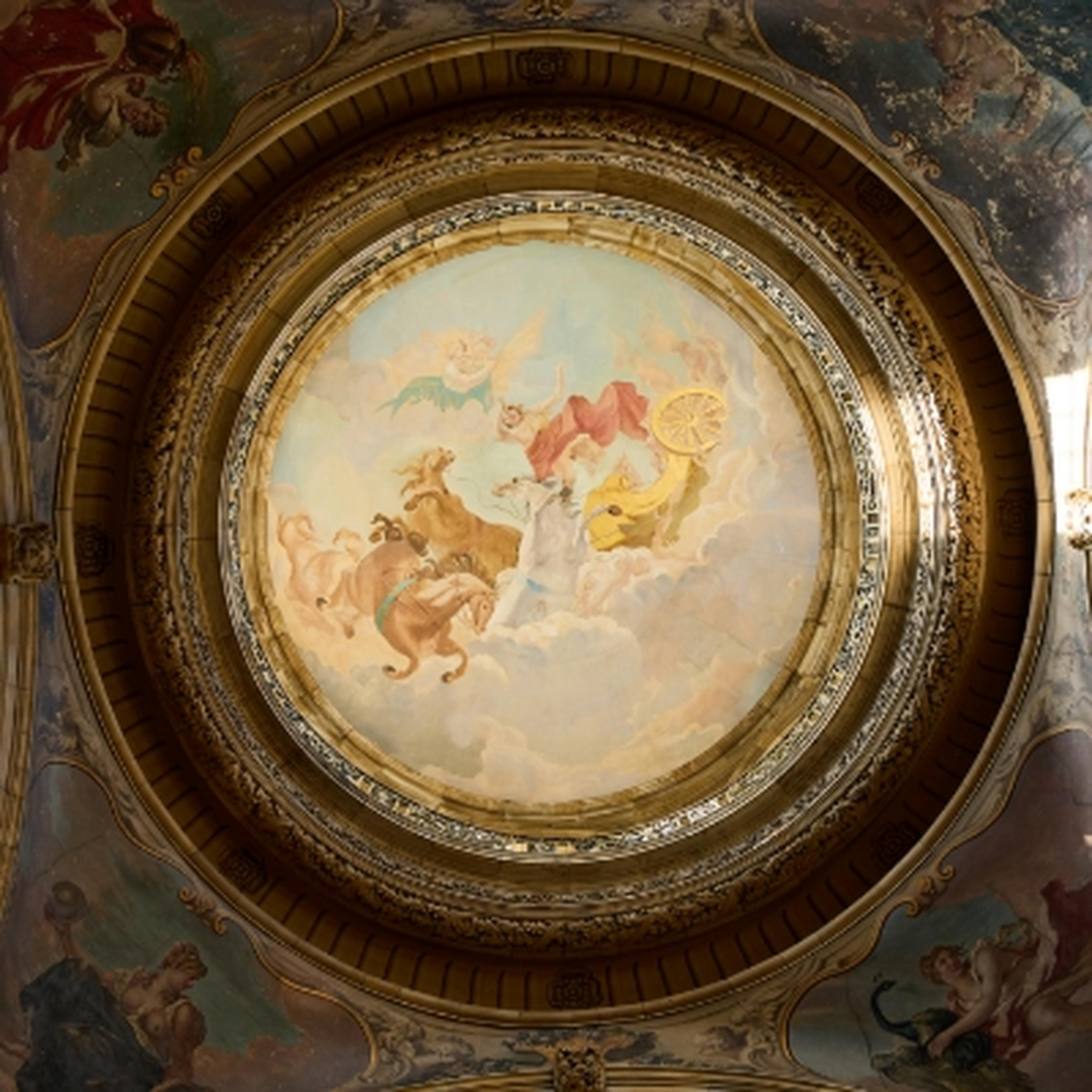 painted ceiling of the dome in the Great Hall at Castle Howard, which depicts the "Fall of Phaeton"