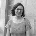 Headshot of craft journalist Rhian Drinkwater