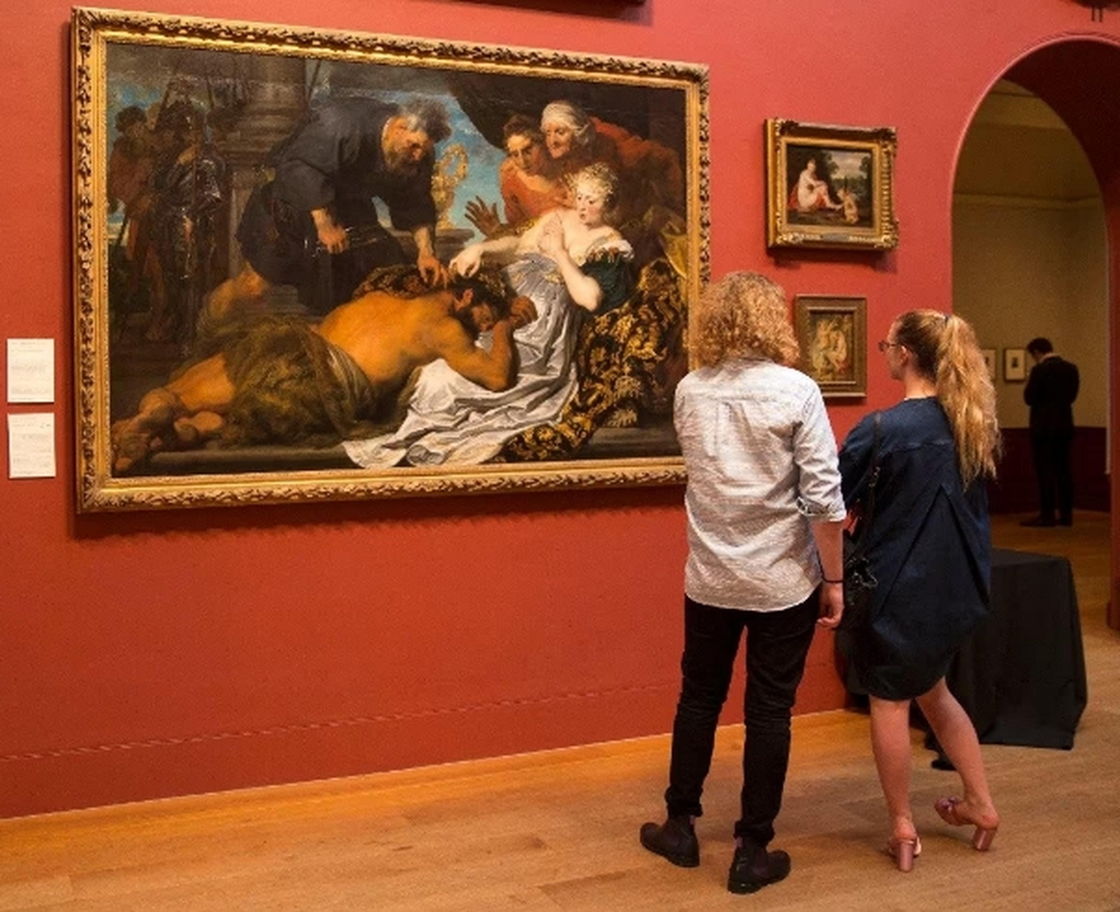 Oil paintings in Dulwich Picture Gallery