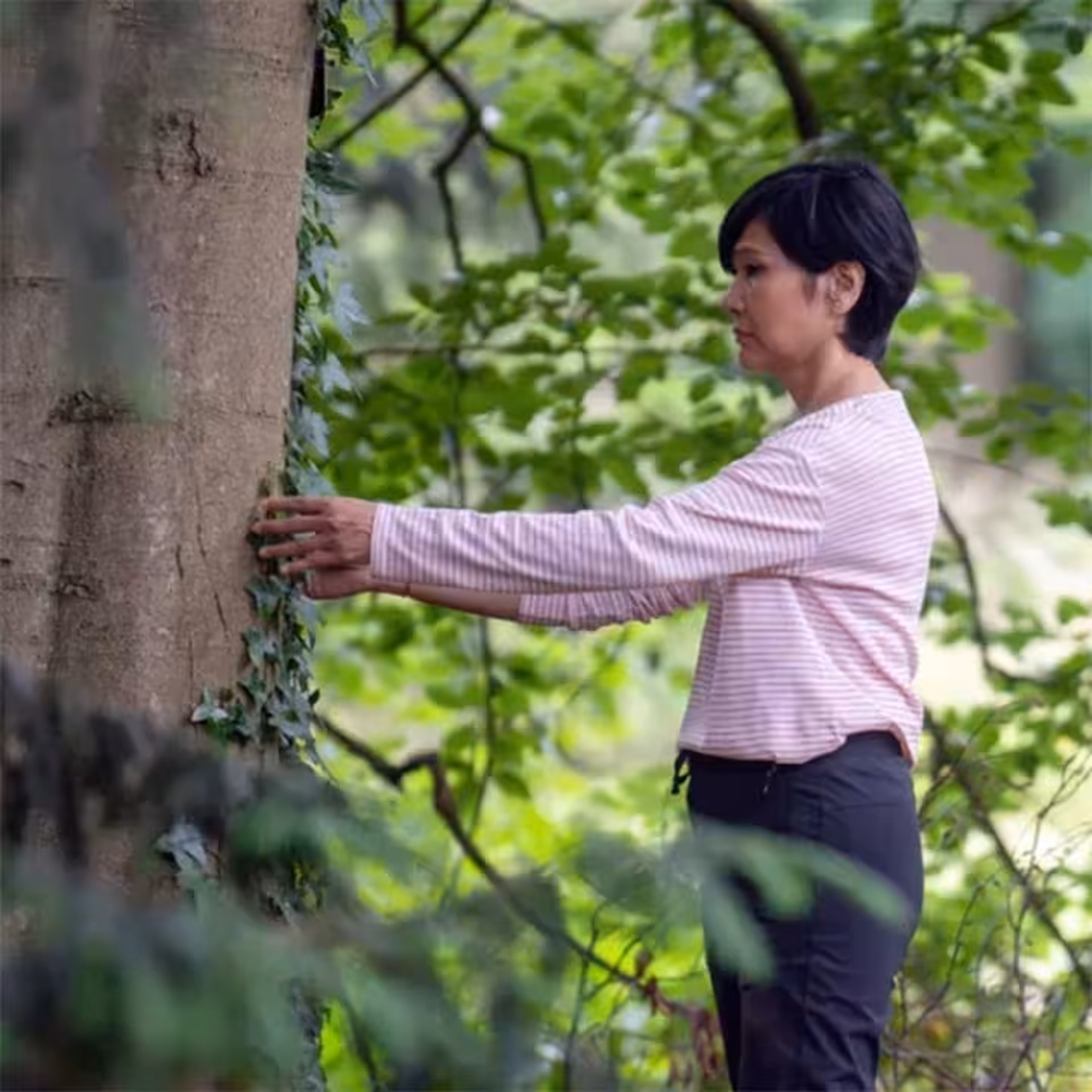 forest bathing at kew individual performing yoga
