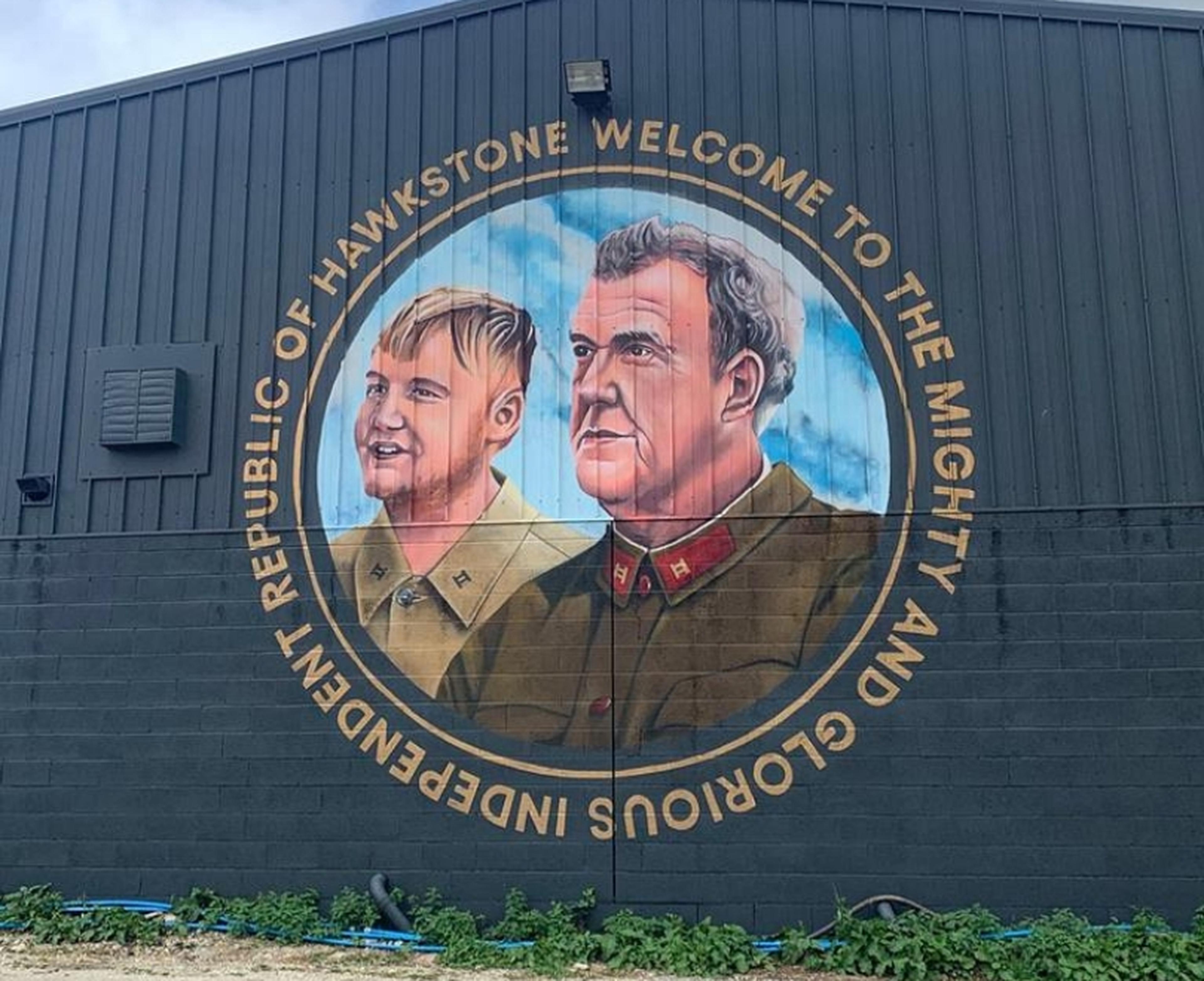 Paining of Jeremey Clarkson on the side of a barn