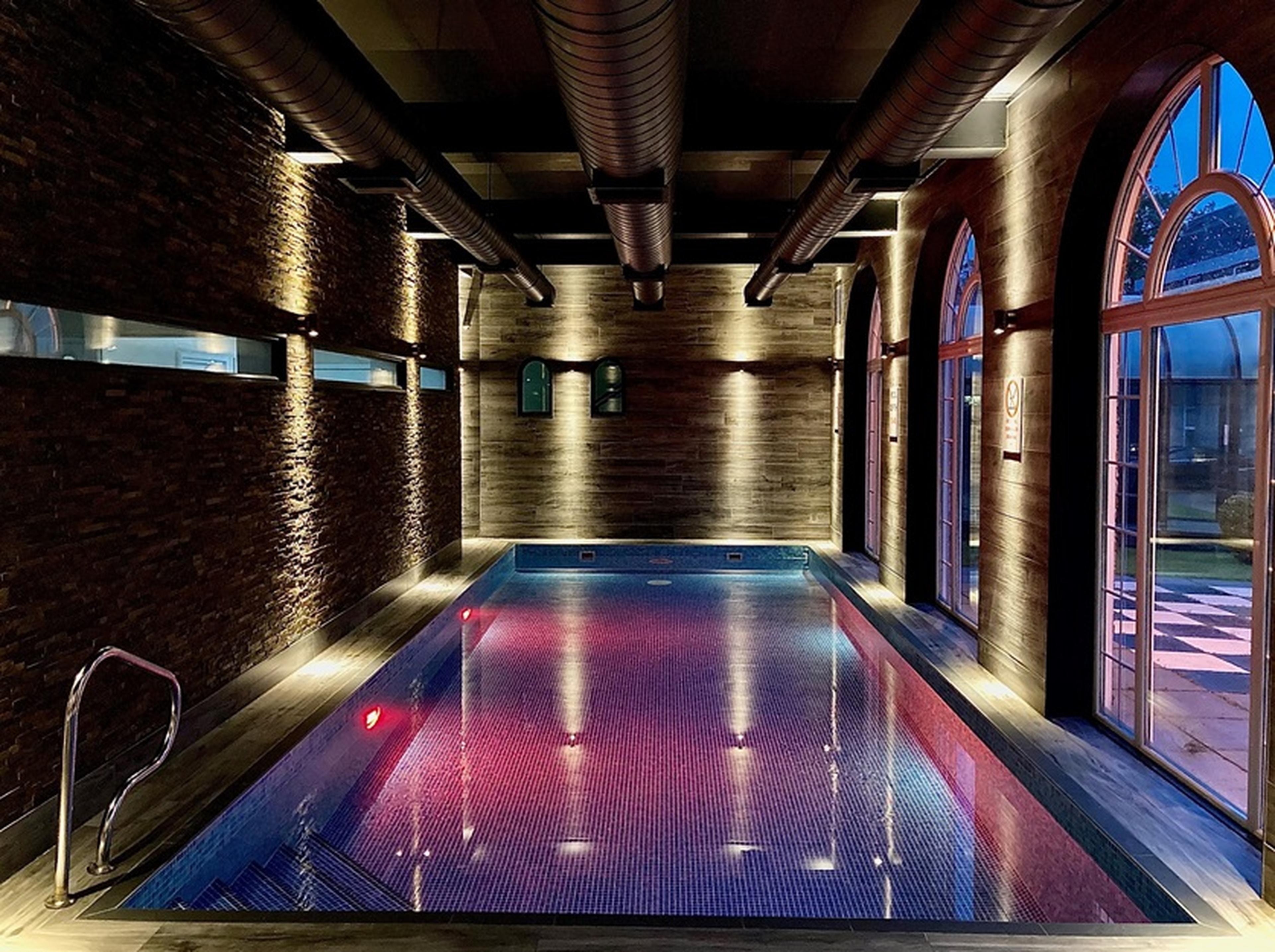 pool