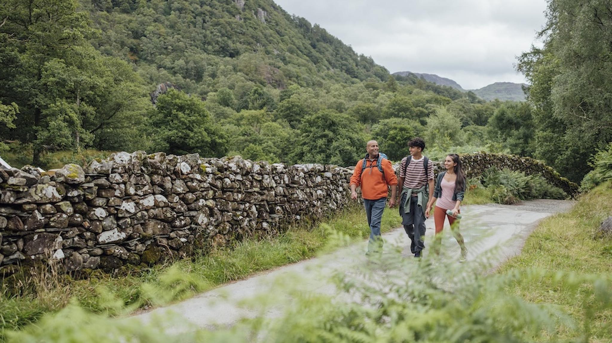 3 People on a countryside walk