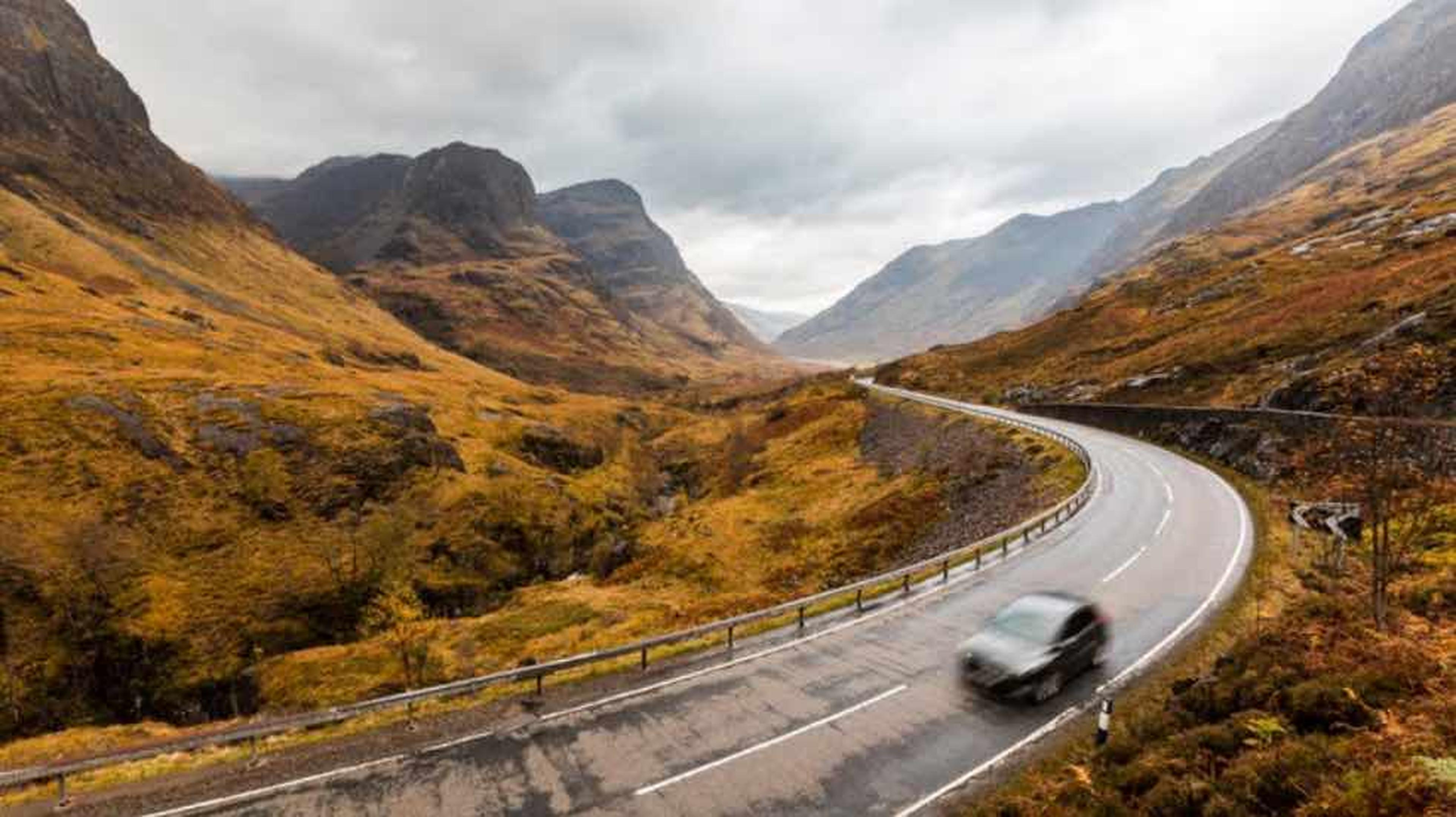 Diver Britain’s best road: the A82 through Glencoe