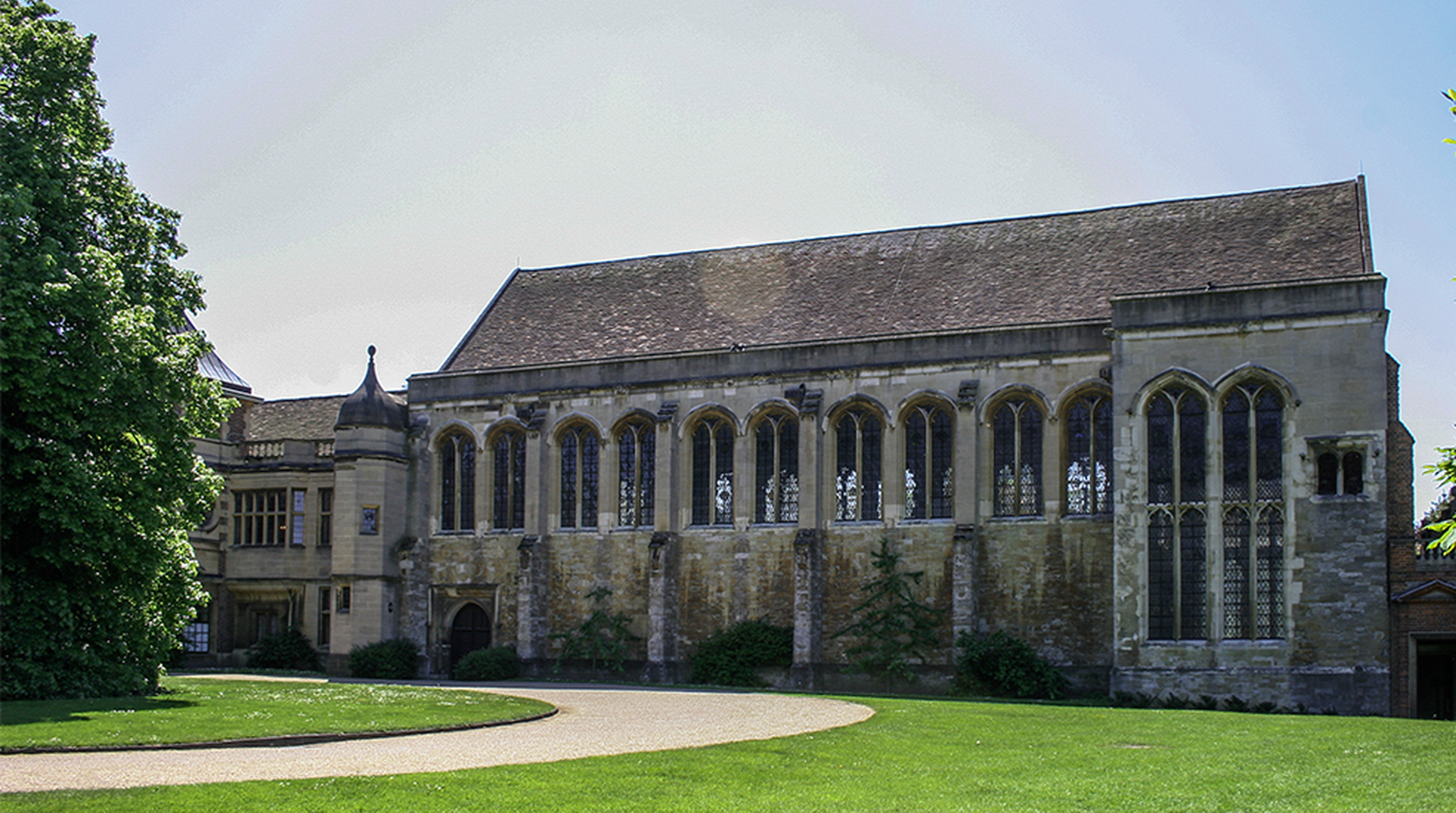 The magnificent Eltham Palace in Greenwich which was restyled by the Courtauld's. This is the Great Hall, the oldest part of the building