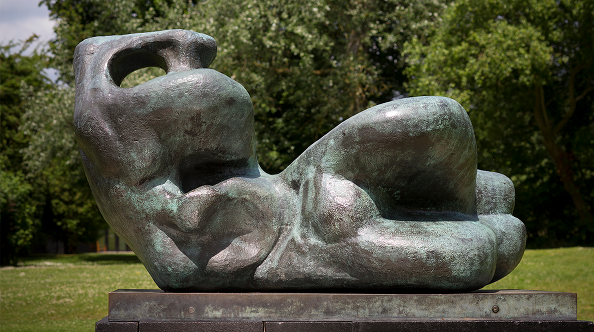 Reclining Figure Bunched 1969 Photo Jonty Wilde