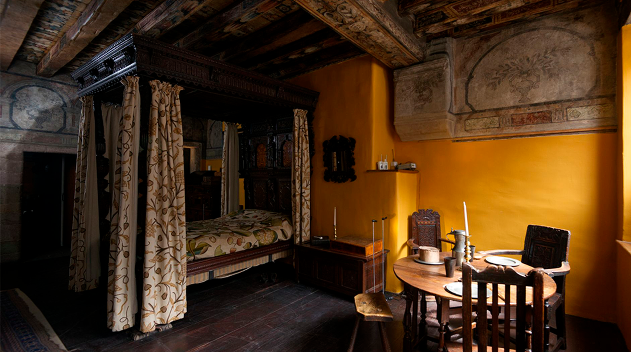 Inside a bedroom at Gladstone's Land
